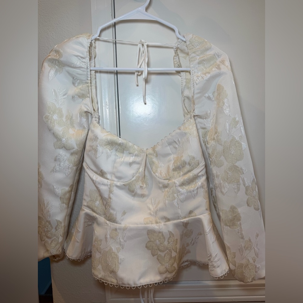 NWOT V Chapman Georgiana Top in Baroque Pearl Size Small - Picture 4 of 8